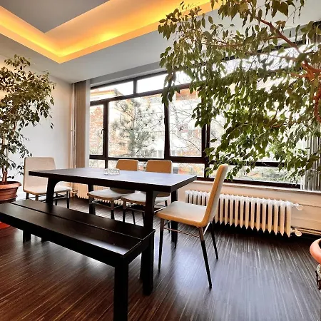 Apartment Lxry Bestekar Avenue At The Heart Of